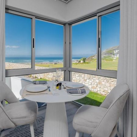 Hotel Cliff Haven Struisbaai Esterno foto