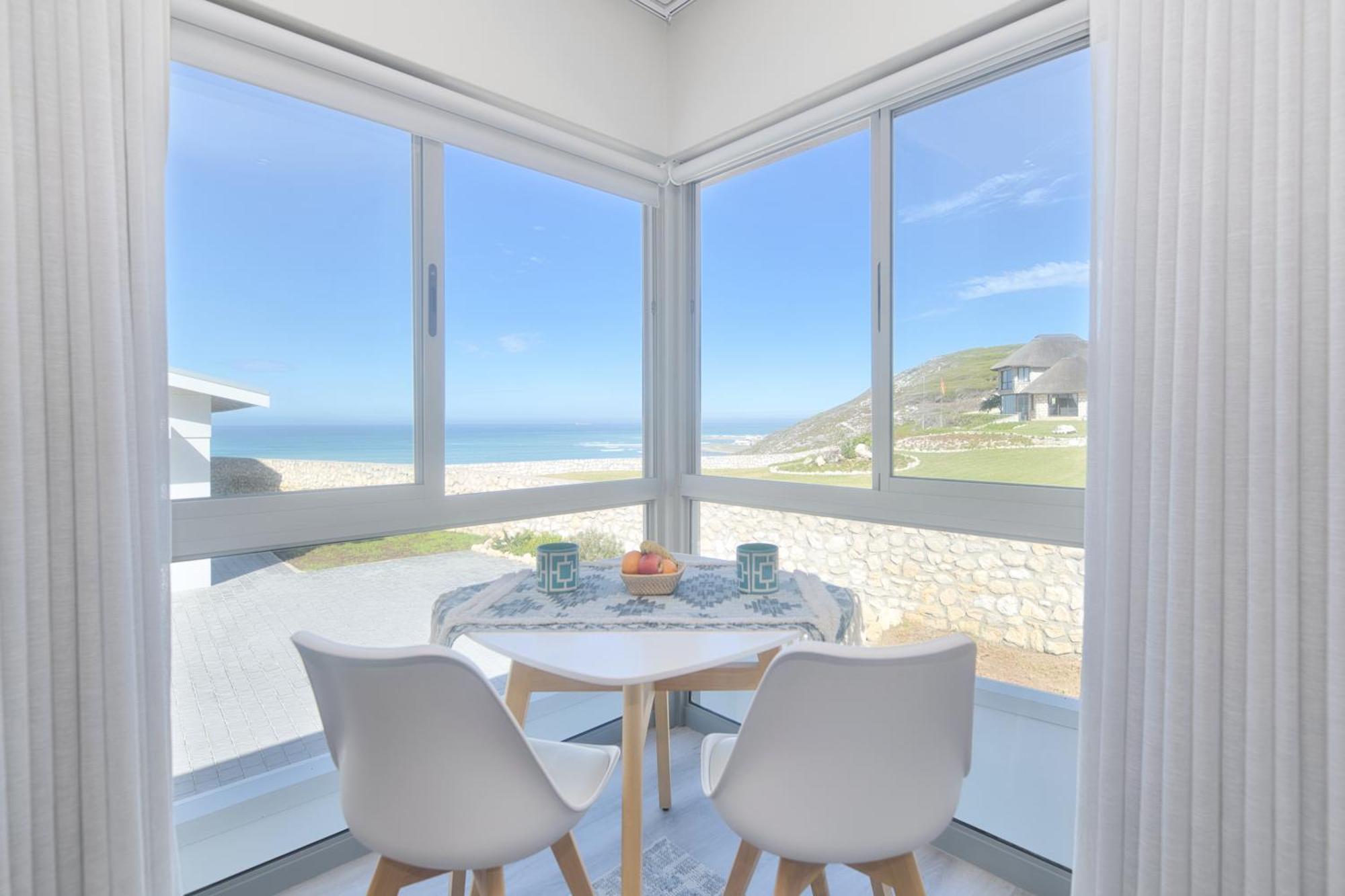 Hotel Cliff Haven Struisbaai Esterno foto